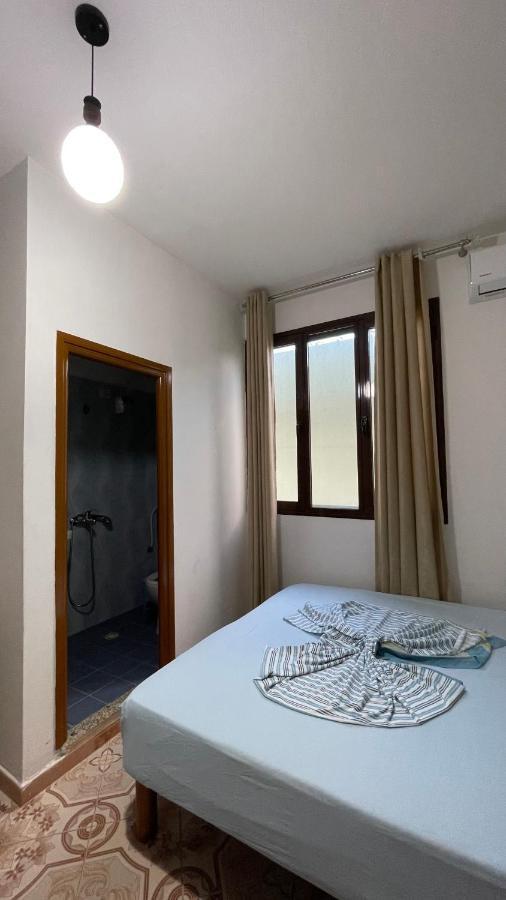 Vila Osmenaj Rent Room Or Apartment Vlore Exterior photo
